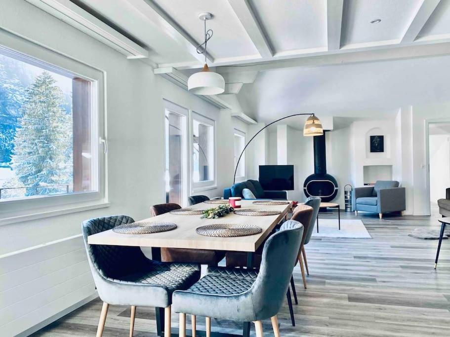 Unique Penthouse With Gallery And Mountain View Kandersteg Exterior foto