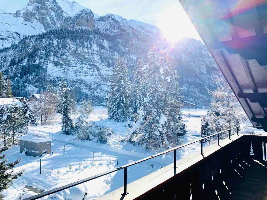 Unique Penthouse With Gallery And Mountain View Kandersteg Exterior foto