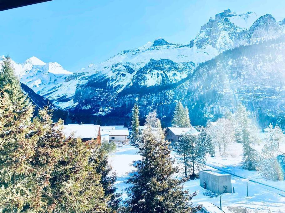 Unique Penthouse With Gallery And Mountain View Kandersteg Exterior foto