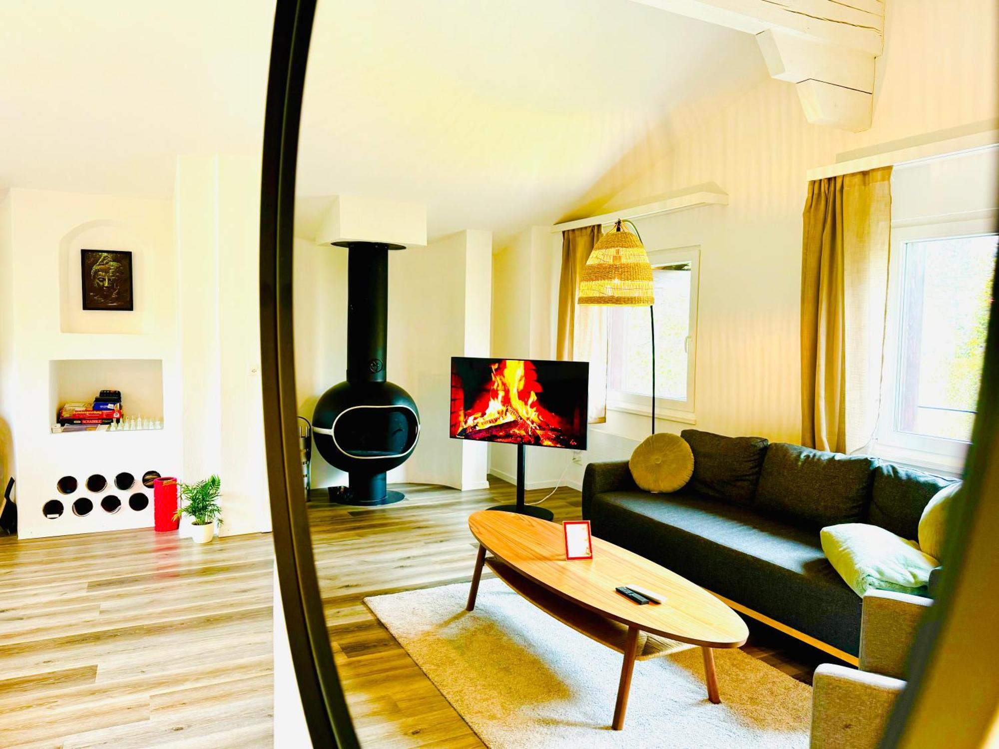 Unique Penthouse With Gallery And Mountain View Kandersteg Exterior foto